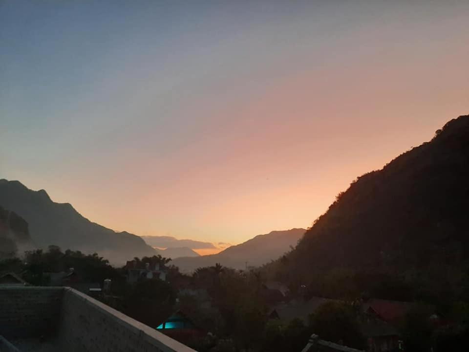 Hakuna Matata गेस्ट हाउस